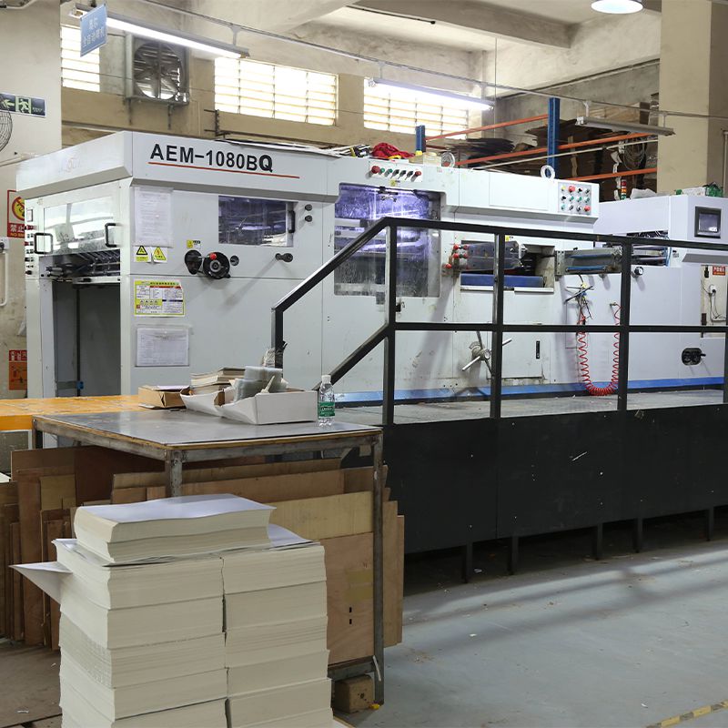 全自動(dong)模切機